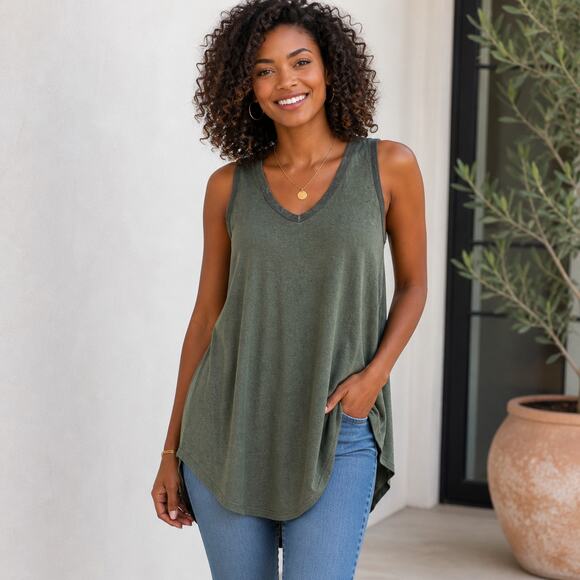 Tops - TBH To Be Honest Womens Medium Green Dirty Wash Tunic Tank Top NWT